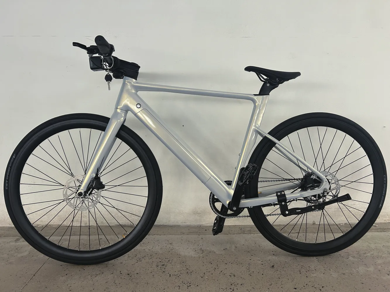 E-Road Flat Bar e-bike